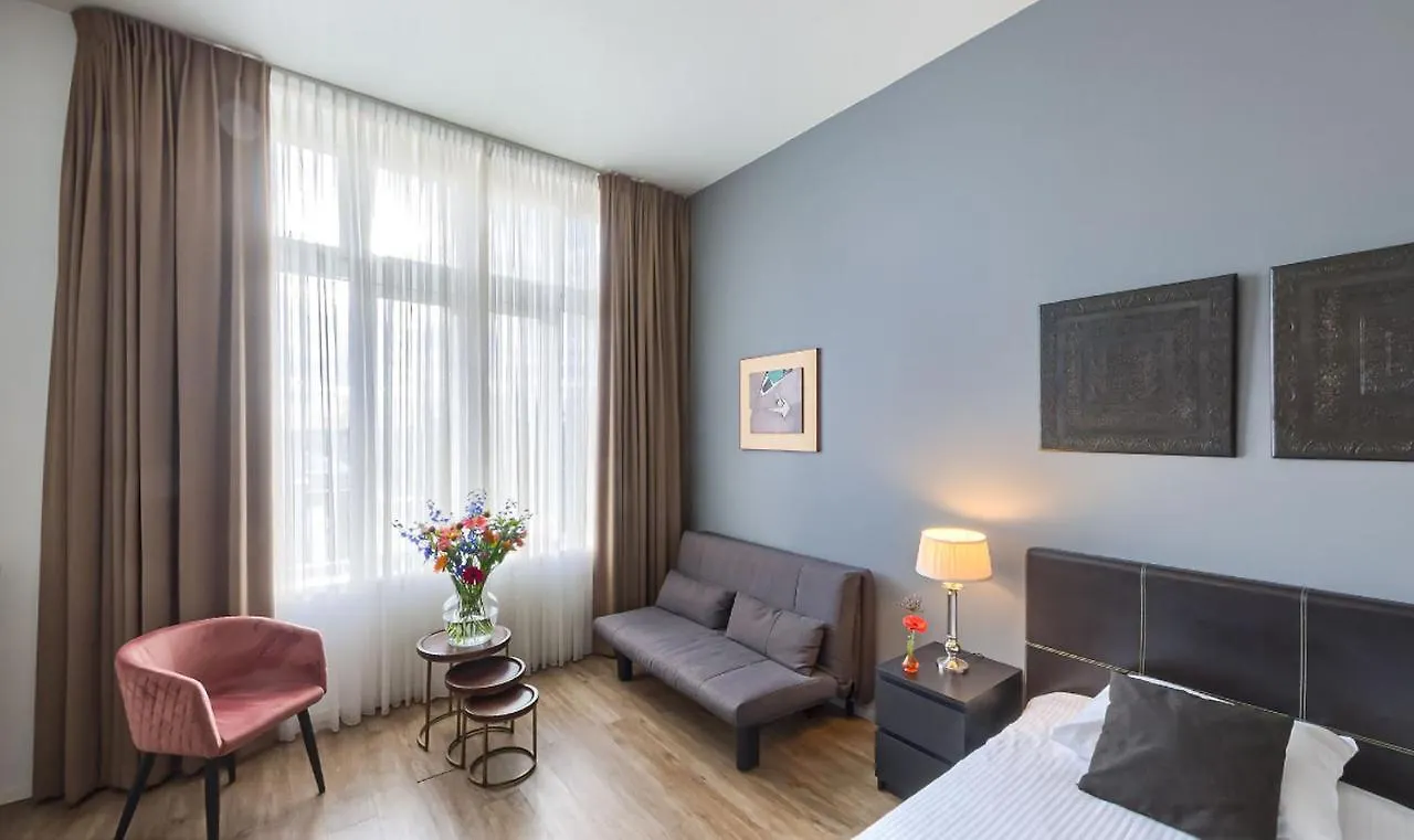 Hotel Chariot Aalsmeer