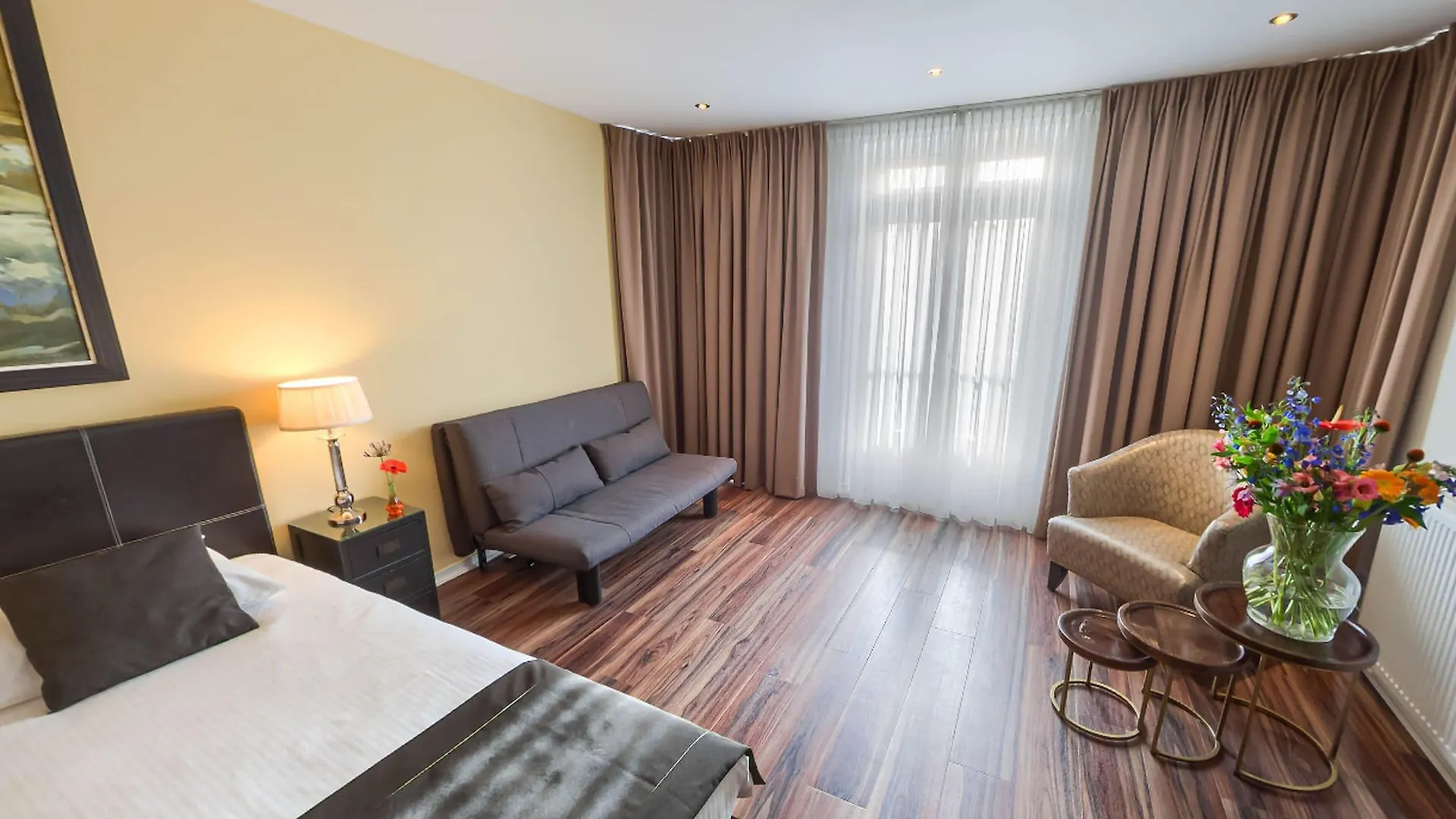 Hotel Chariot Aalsmeer