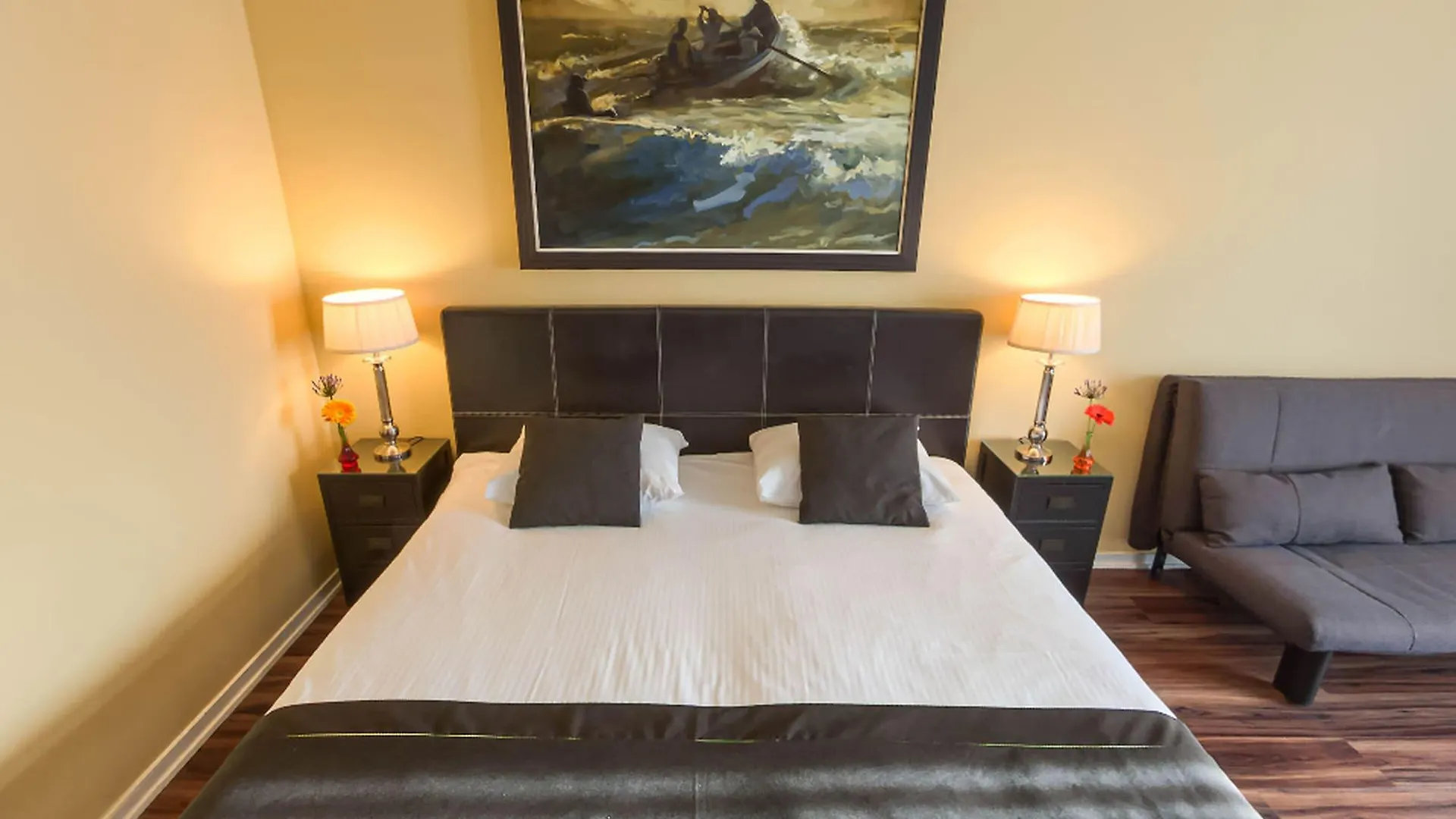 Hotel Chariot Aalsmeer