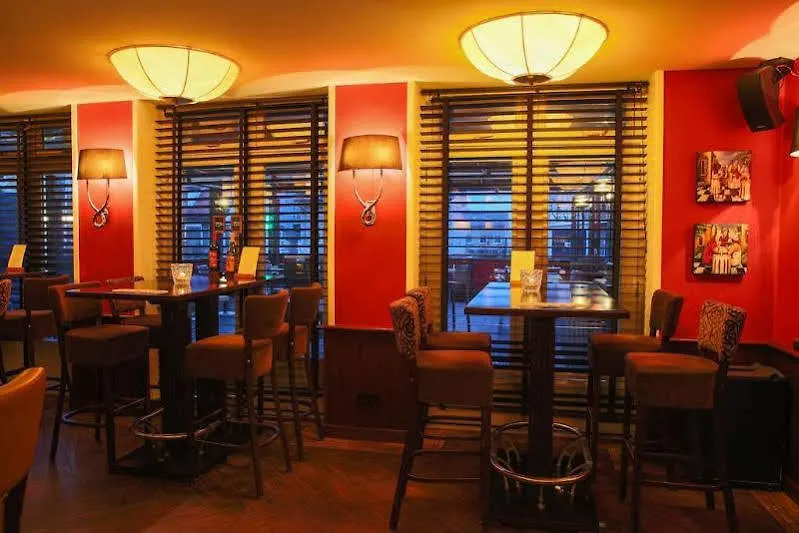 Hotel Chariot Aalsmeer